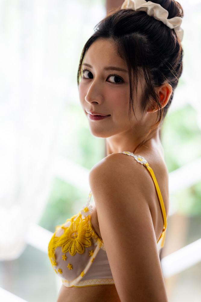 GRACE＆SEXY 七ツ森りりデジタル写真集_sample  エロ画像27